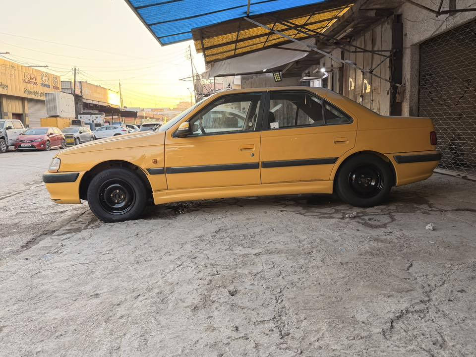 سلام عليكم بيجو بارس 2015 رقم بغداد انكليزي بسمي مصفره من كلشي تحويل ثاني يوم كير مكينة حدادية تخم تاير جديد جاهزه من كلشي مكاني بغداد الكراده اوزعفرانية***********
