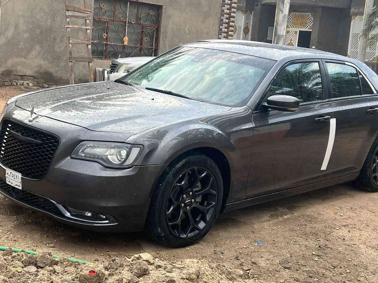 اوباما 300sموديل 2022 فول خليجي مكفول  ماشي 88 الف ام الرادار امامي برده خلفيه  سعر ***********/***********
