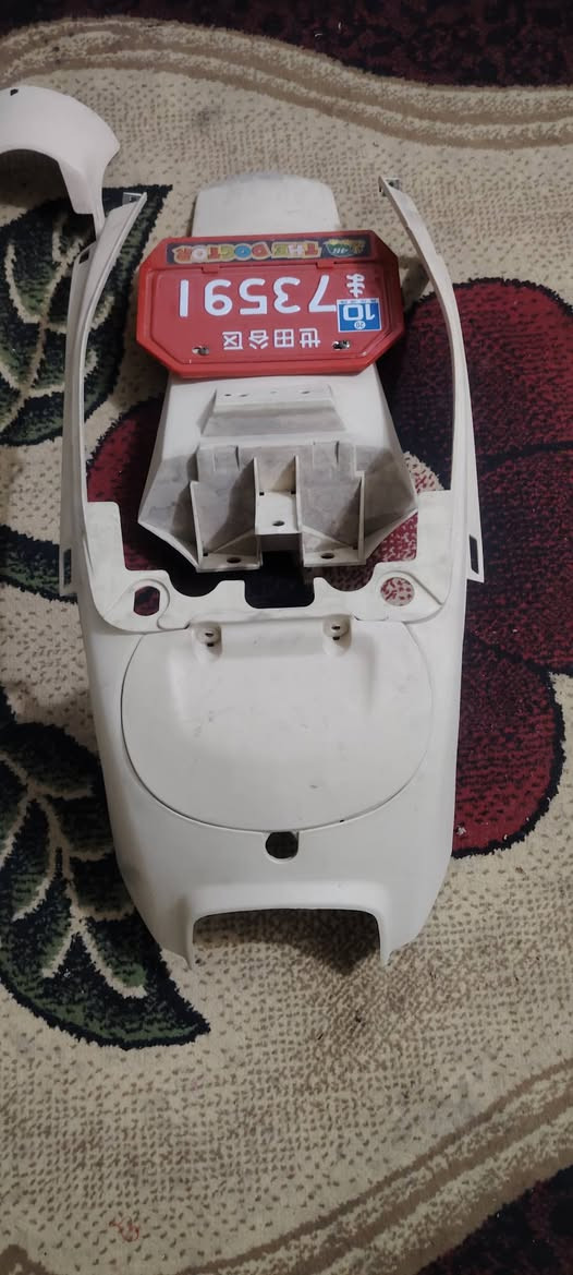 السلام عليكم من رخصت مدير الگروب
داخل اكريمي جديد ونظيف كلش بدون ختم بي كسر بسيط 
سعره 35 الف 
صالنصه اف ام  ختم هيه والواقيه مالته مستعمله صارله سبوعين سعره 15 الف 
مكاني كربلاء حي الحر قرب مجمع ليمونه 
***********
