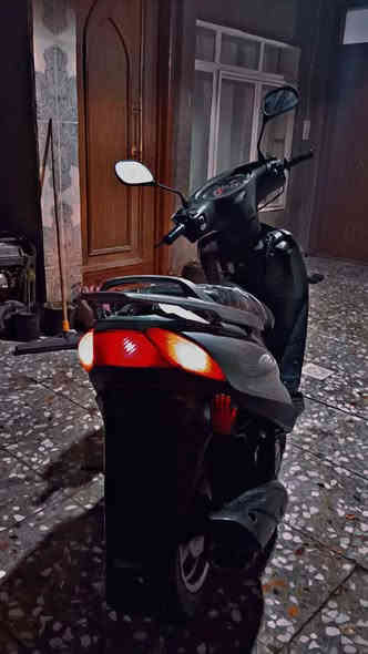 سلام عليكم 
ماكس ثعلب للبيع
مكفوله كفاله عامه
اشاير يمنه يسره. دبل اشاره شغال 
لايت عالي ناصي شغال
هورن شغال
هندر سلف نكره بأي وقت 
عداد سرعه عداد بانزين شغال 
مكينه ممفتوح بلاديه 
كفرات ختم واحد ويه رقم شاصي
سوادات ملاح ختم
تخم تاير خلفي امامي رياضي جديد اصلي
نقوصاتها فقط بنز خلفي 
سعره 550 وبي مجال ل شراي 
ل مو شراي ليراسلني لاتكسر ب سعره لاتحكم من صور تجي تفحص جيب وياك فيتر يفحصه 
متواجد ماسنجر 
واتس ***********
