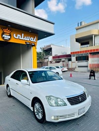 تويوتا كراون • ٢٠٠٥ • الممشى ١٨٢٠٠٠