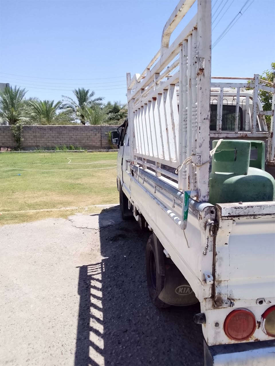 كيا دبل قماره م 1996
بغداد باسمي مكينه مجفته جديد
مكانه الفلوجه 
***********

