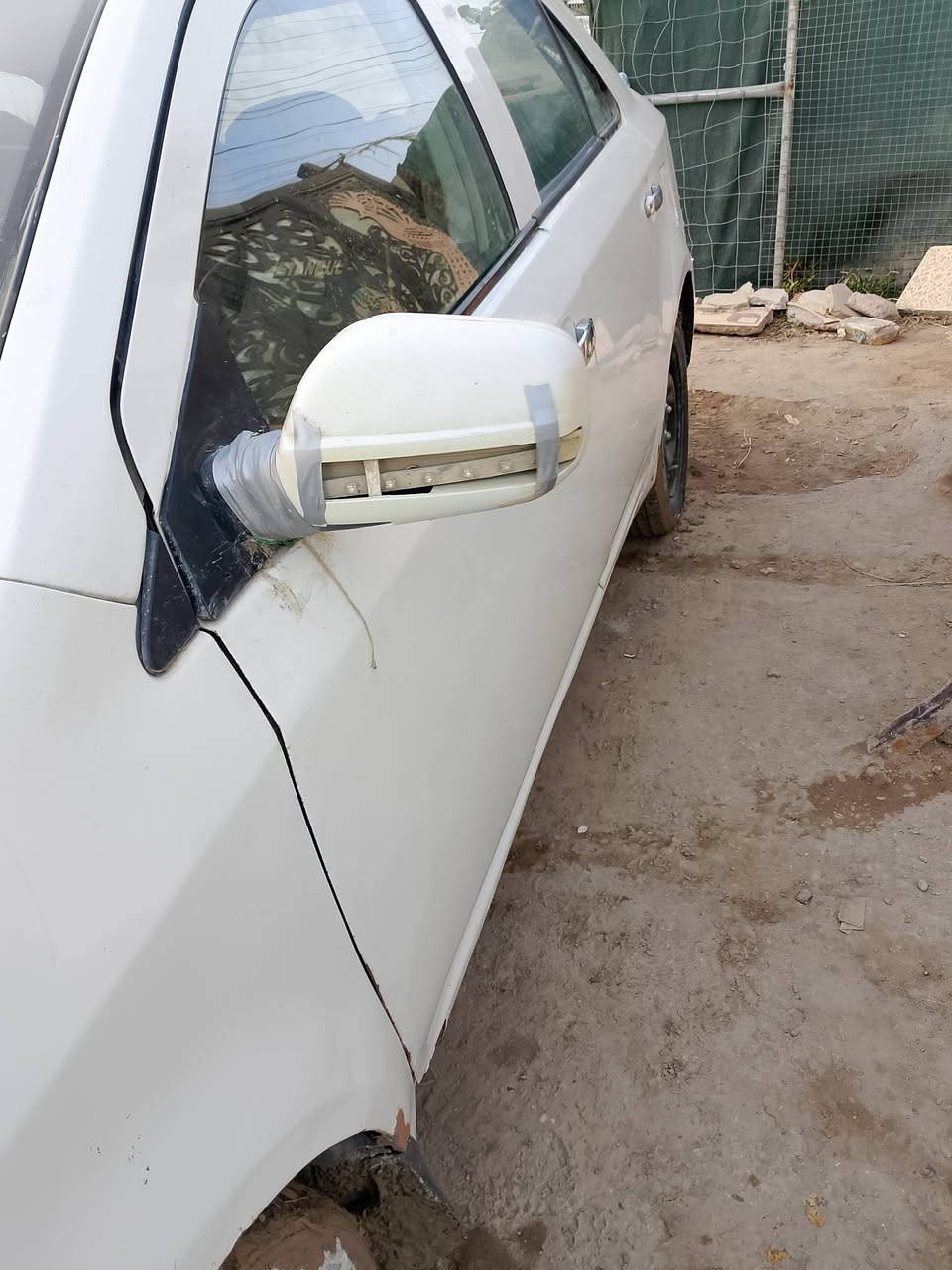 ام كي للبيع السعر 30ورقه وبيها مجال رقم دولي بابل سنويه 2030 مداور شوكت ميعجبك اتصل على الرقم ***********
