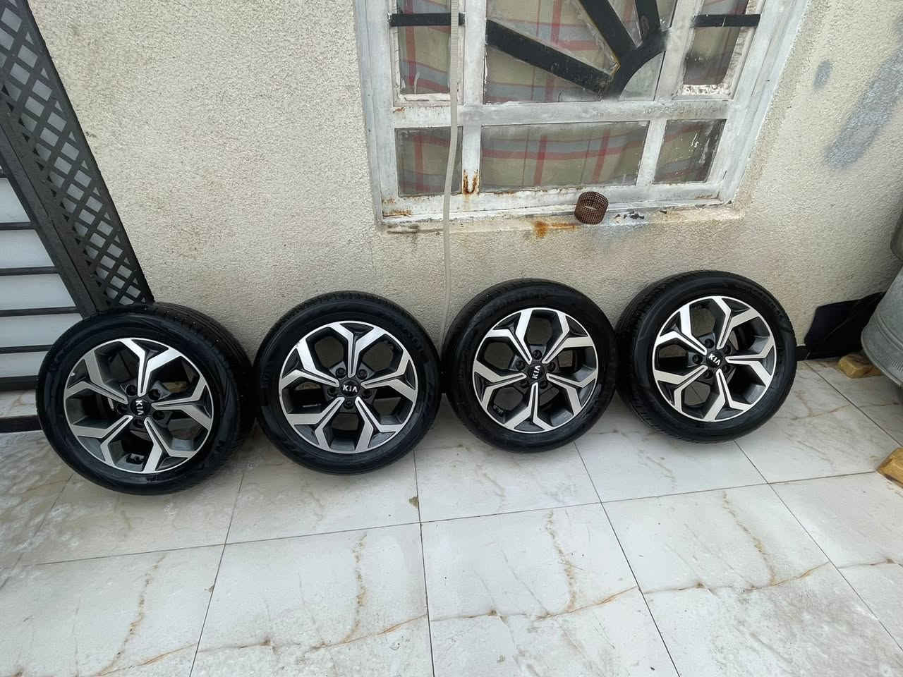 تخمين ويلكب فورتي اصلى شرط الفحص يرهم سيراتو ايضا السعر 300 الف التخم والواحد
‭+964 774 488 0422‬مكاني بصرة متواجد واتساب


**إذا كنت صاحب هذا الإعلان وتريد حذفه لأي سبب، رجاءا أرسل رسالة إلى الدعم الفني**