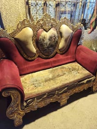 تخم ملكي للبيع يرادله اشويه تعديل العنوان بغداد الشعله السعر 100  ‏‪07...