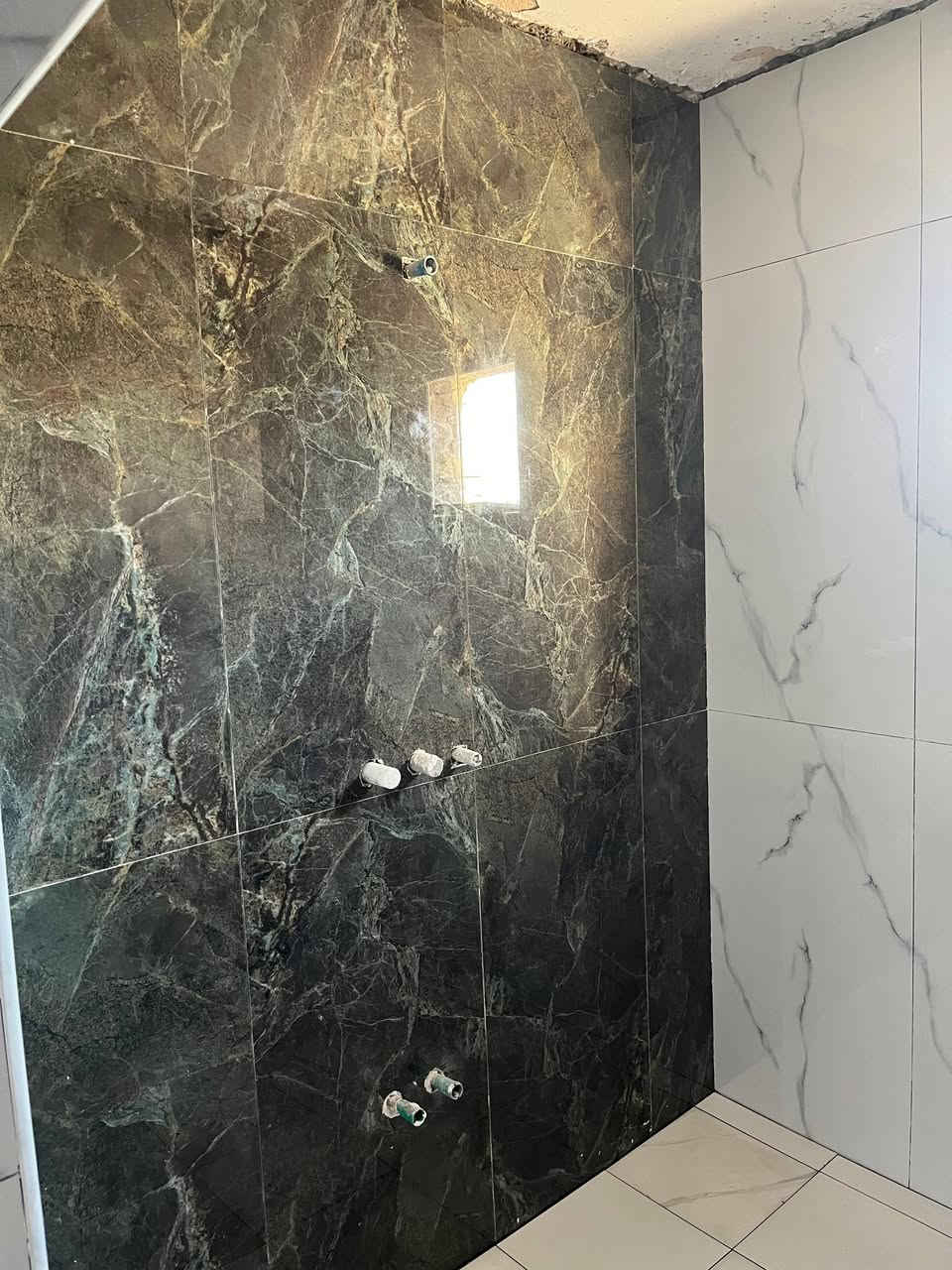 خلفيات سيراميك وبرسلين ومرمر شغل درجه اولا استفسار خبرني ***********
