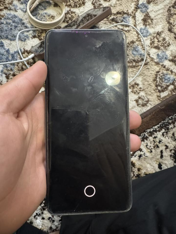 ريدمي14برو بلص  بيع او مراوي باحدث سعر 350  ذاكره 512 بطاريه 6000 *********** ما متواجد فيس واتساب فقط
