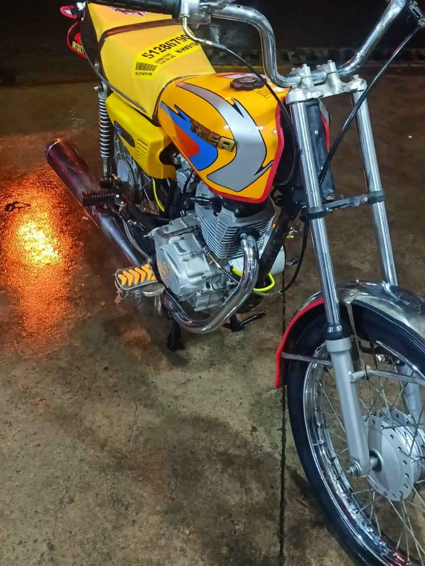 تايكر ٢٠١٩ محرك مفتوح مبدل بستن شرط المحرك أخرس شلعه ومعدل السعر ٣٠٠ الف العنوان حي البكر بعد جامع البديع رقم تلفون *********** بيه واتساب
