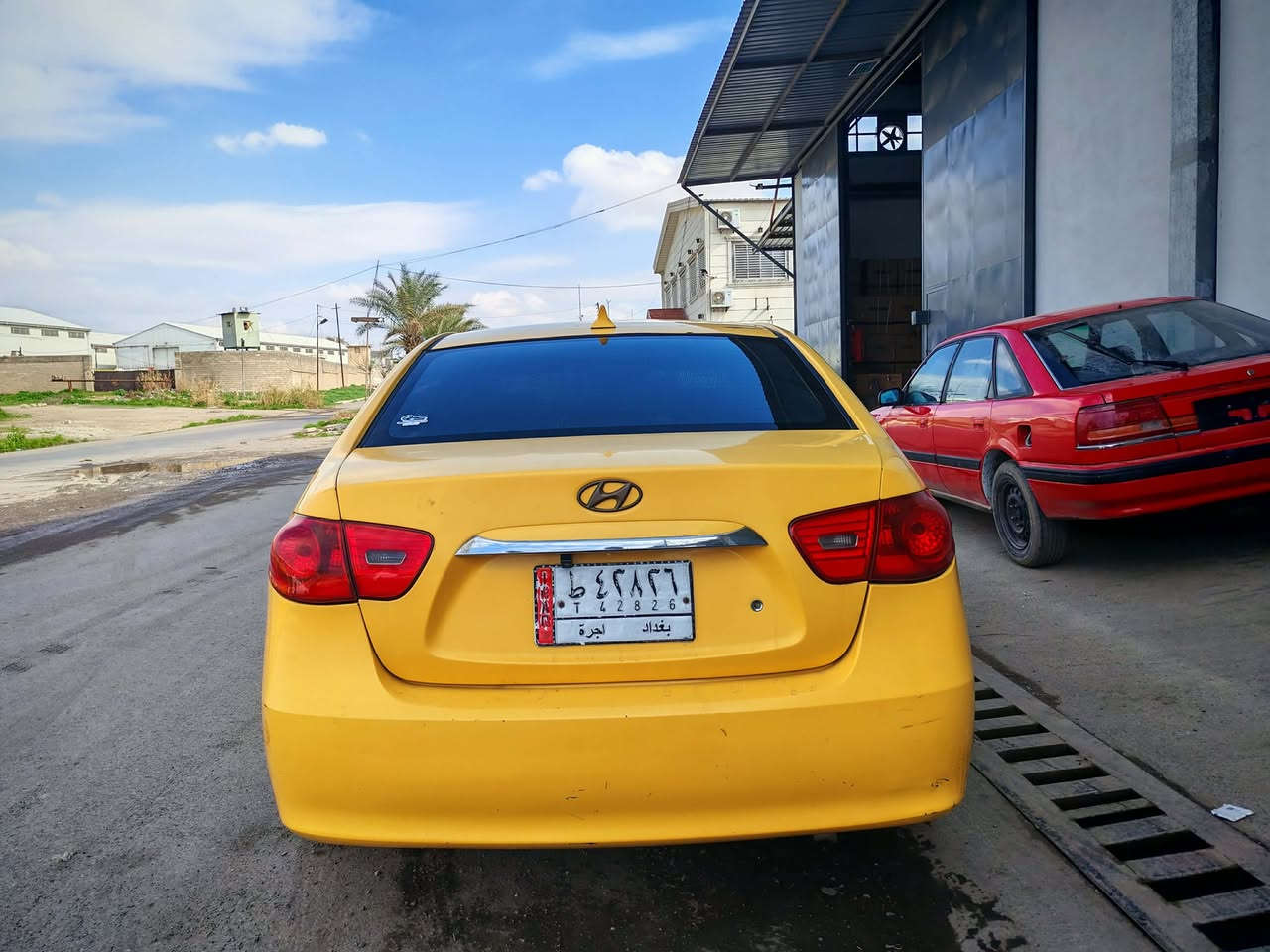 السلام عليكم
الانترا أمريكي ٢٠١٠ محرك ٢٠ كير محرك صدر شرط اربع تايرات جدد شرط التحويل والغرامات والهيئه صفر رقم بغداد الجديد باقي ع استلام اللوحات السياره بأسمي
بيها ضربات خفيفه السعر ٨٥
للأستفسار ***********
