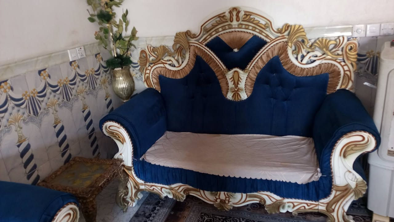 تخم ملكي للبيع سعر 400 وقابل تفاوض


**إذا كنت صاحب هذا الإعلان وتريد حذفه لأي سبب، رجاءا أرسل رسالة إلى الدعم الفني**