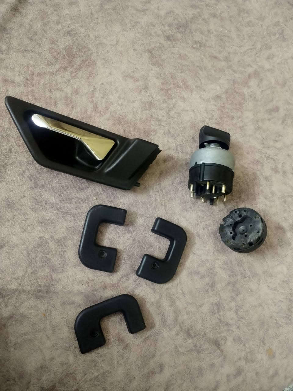 جوك لايت دب ويدة باب السعر ٦٠


**إذا كنت صاحب هذا الإعلان وتريد حذفه لأي سبب، رجاءا أرسل رسالة إلى الدعم الفني**