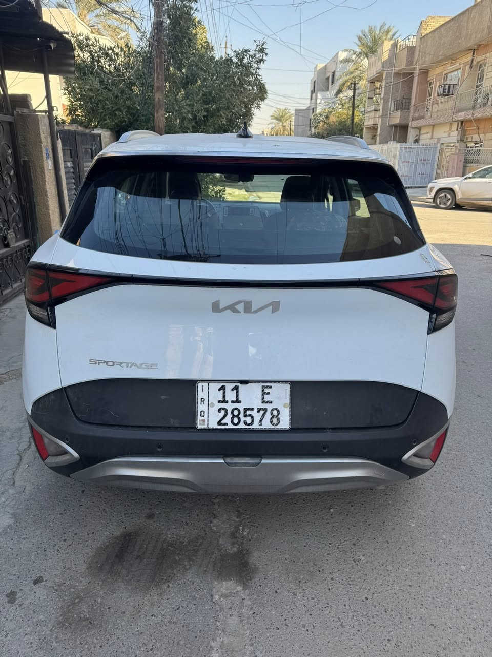 السلام عليكم

🔹 للبيع – كيا سبورتاج 🔹

📅 موديل: 2024

📍 الرقم: بغداد

🌍 الوارد: خليجي

🛡 مكفولة – كفالة عامة

🚗 المواصفات:

 • ماشيه: 29 ألف

 • بصمة تشغيل

 • كاميرا

 • كشنات كهربائية

 • كشنات حرارية

 • تبريد خلفي

 • ستيرن حراري

 • شحن وايرلس

 • سايد بريك بصمة

 • داخل بيج

💰 السعر: 235$$

📌 مكان السيارة: بغداد

📞 للاستفسار:
***********
