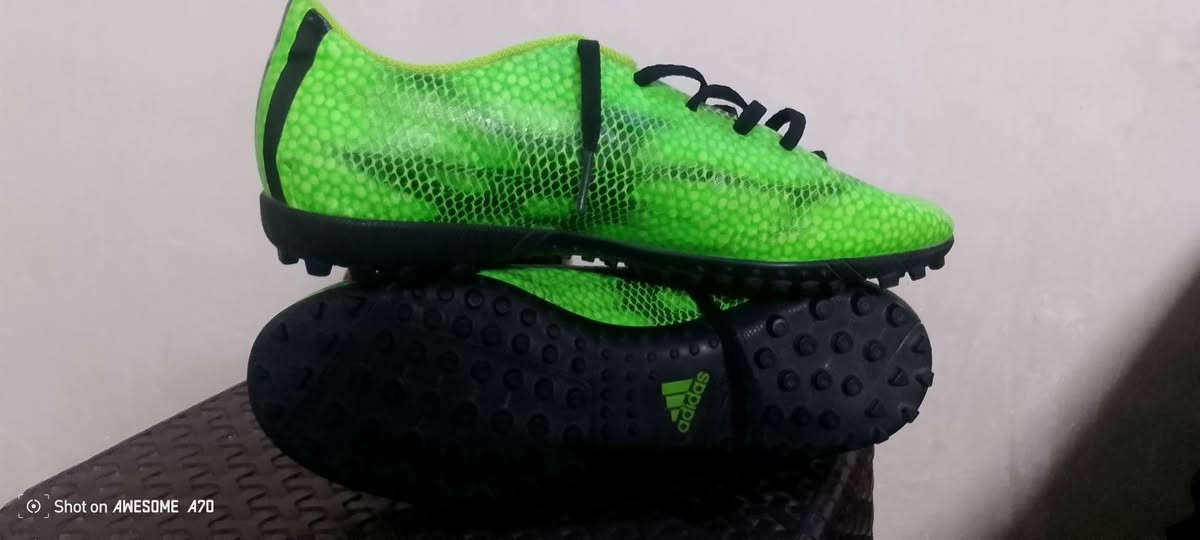 السلام عليكم لابجين جوكر قياس تسعه وتلاثين ويلبس ربعين عتيادي مستعمل تلث لعب بعده  جديد مكان كركوك سعر 20شراي يدلل


**إذا كنت صاحب هذا الإعلان وتريد حذفه لأي سبب، رجاءا أرسل رسالة إلى الدعم الفني**