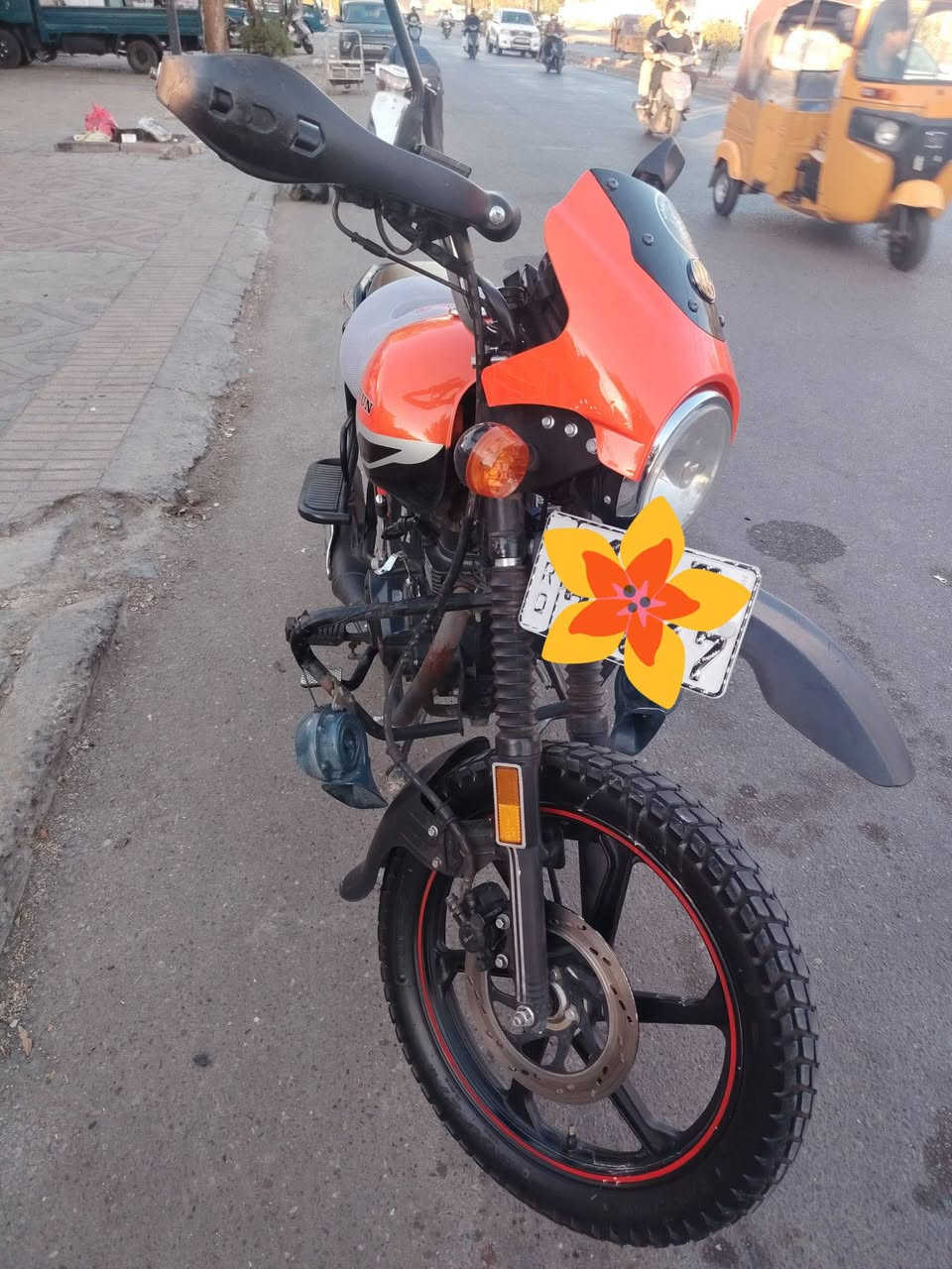 🔥 للبيع دايوان جبلي 200cc موديل 2023 🔥
✅ موديل: 2023 طالعة بال25 شهر الثامن
✅ محرك: 200cc
✅ الحالة: ممتازة جدًا
✅ الماكينة شرط، ما بيها أي نقص أو عطل.
✅ جاهزة للاستخدام مباشرة، ما تحتاج أي مصروف.
✅ الإطارات، الدسك، والتعليق بحالة جيدة.
✅ مزودة بواقيات يد، زجاجة أمامية، حامل خلفي، ومطفأة حريق.
✅رقم بغداد وبأسمي، أوراقها كاملة وجاهزة للنقل.
💰 السعر المطلوب: 2,850,000 دينار عراقي
📍مكاني بغداد،  السعر قابل للتفاوض بالمعقول بعد المعاينة فقط.
للاستفسار أو المعاينة راسلني على الخاص أو اتصل
***********
