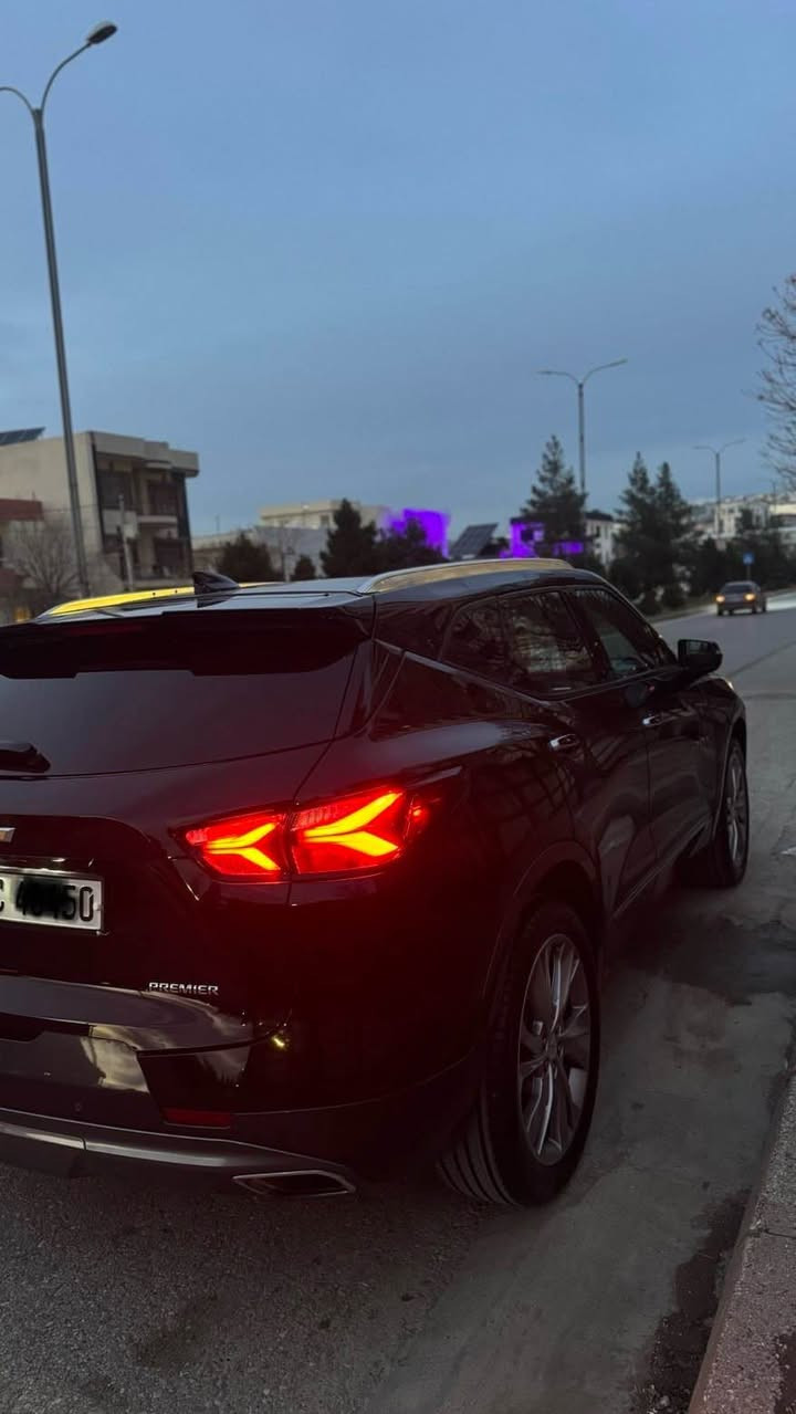 ‎شۆڤرلێت بلایزر ٢٠٢٢ 
‎فول مواصفات پریمەر 
٢٢٥ وەرەقە
‎بەس بۆنیت بۆیاخە
‎مواصفات
‎٤ بستۆن بەس دەبڵ ئەکسل نیە/پانۆراما/کوشن جلد/کوشن ساردو گەرم/ڕادار/خەتی جادە/ڕاداری تەنیشت و پێشەوە زۆر مواصفاتی تر/٦٤٠٠٠کم ڕۆشتوە/ ڕەقەم سلێمانی 
‎هیچ مەسرەفی نیە
‎بەناوی خۆمەوەیە یەکەم دەستە
*********** السليمانية, العراق
