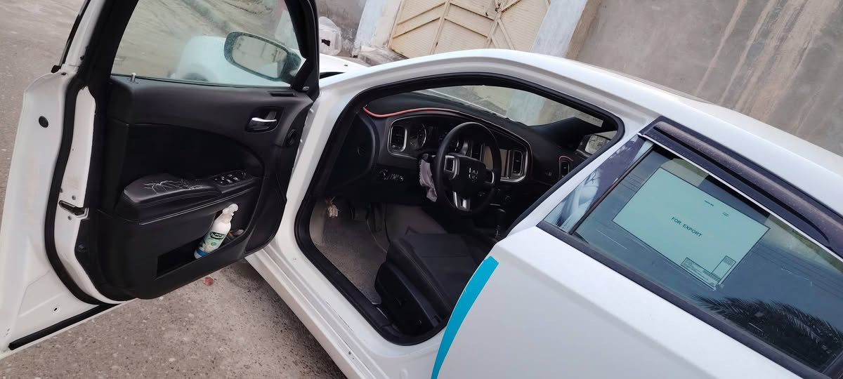 سلام عليكم البيع جالجر كفاله عامه موديل ١١ رقم كركوك سياره حله
من صوره شاشه جبيره فتحه سقفيه كشنات كهربائيه ارظيه جلد مكينه 3600 مكاني ميسان سعر 110وبيه مجال ***********
