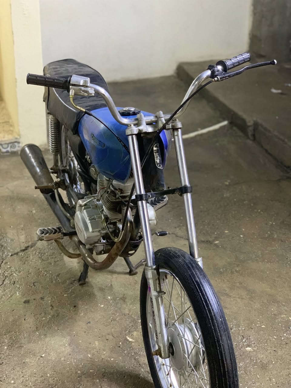 السلام وعليكم ماطور ايراني مكينه سيجي ارشه ماطور تحريكه معدل نار السعر٢٠٠وبي مجال شراي الاتصال على الرقم ***********
