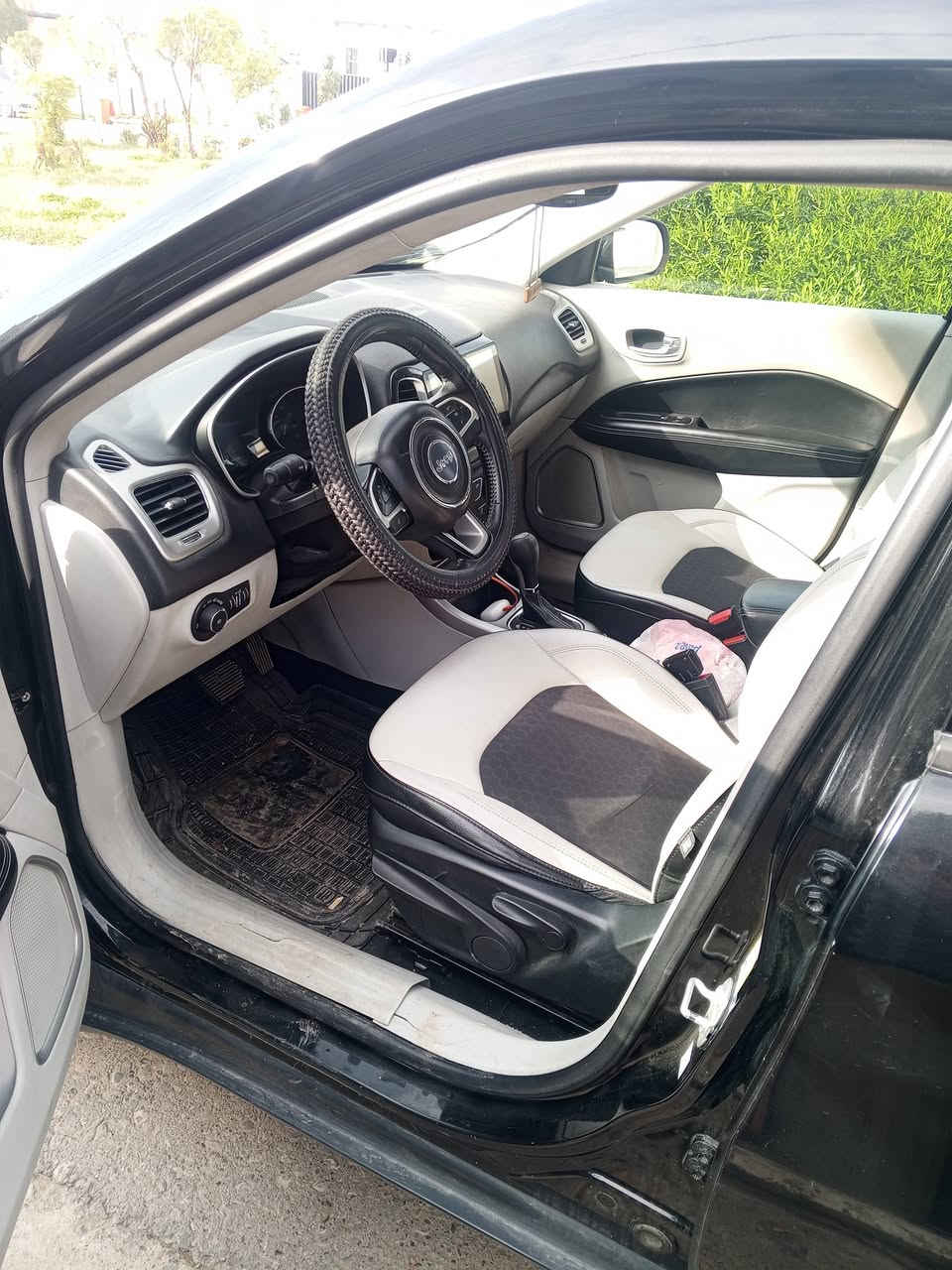 jeep compass latitude.2019 .بیها قطعتین جاملخ .***********و بونیت براشوت سیستم
