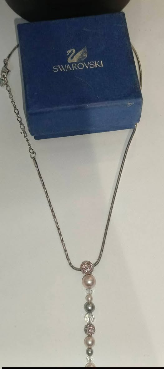 كلادة سوار فسكي تفاصيلها موجوده بلصور علبه وعلامه البجع مرصعه ومختومه حرف aيمكن يم اعلئ سعر


**إذا كنت صاحب هذا الإعلان وتريد حذفه لأي سبب، رجاءا أرسل رسالة إلى الدعم الفني**