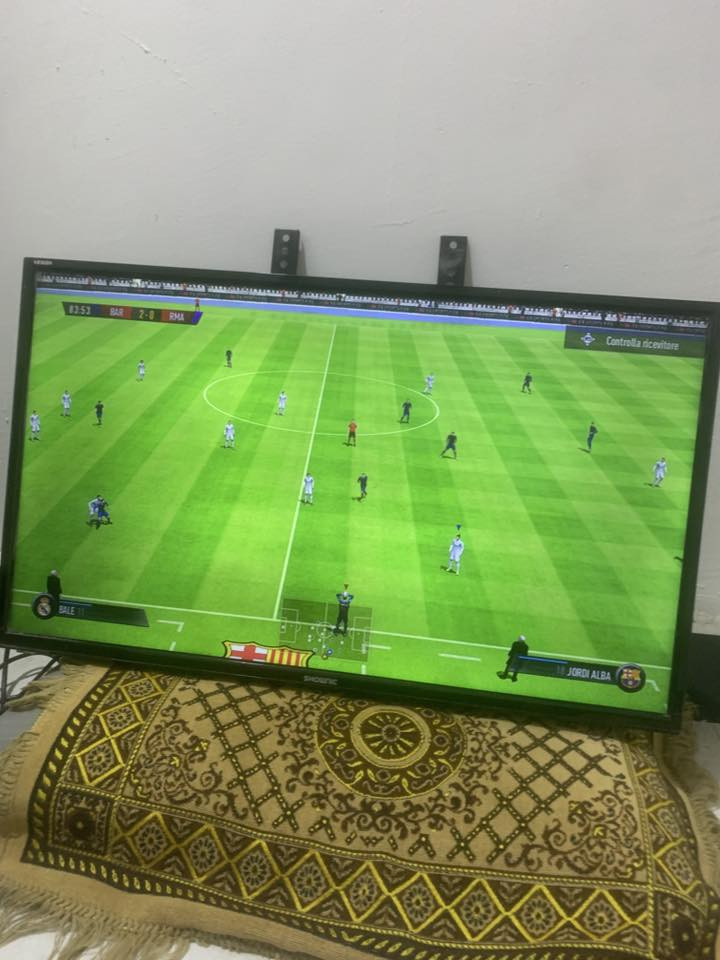 بلي اكسبوكس مثل ما موضح بصور وبي 231لعبه رايده ب 140وبي مجال الشراي


**إذا كنت صاحب هذا الإعلان وتريد حذفه لأي سبب، رجاءا أرسل رسالة إلى الدعم الفني**