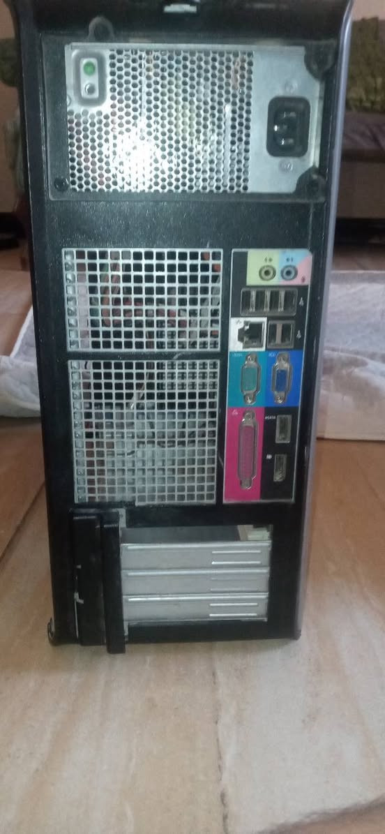 اعاده نشر لذني الكيسات
كيس ديل optiplex 780 رام ٤ هارد ١٦٠ معالج E7500 وبيها مشغل اقراص شغال وانزل برامج على حسب طلب الزبون تفيد دراسه على أمور مكتبيه طباعه سعرها ٥٠ ويه التوصيل
٢.كيس بيها مذربورد Asrock GA G41 vs3 معالجها Intel core 2 duo مكسور السرعه وبيها رامات 6gb ddr3 هارد ٣٢٠ وبيها كرت شاشه GT 430 2gb vram GDDR 3 ومشغل الاقراص شغال اي نقص ما بيها سعرها ٧٠ ويه التوصيل وثنينهن بيهم مجال ابيع مفرد أو القطعتين
للتواصل خاص او على الواتساب ***********
(القادم افضل بأذن الله)

