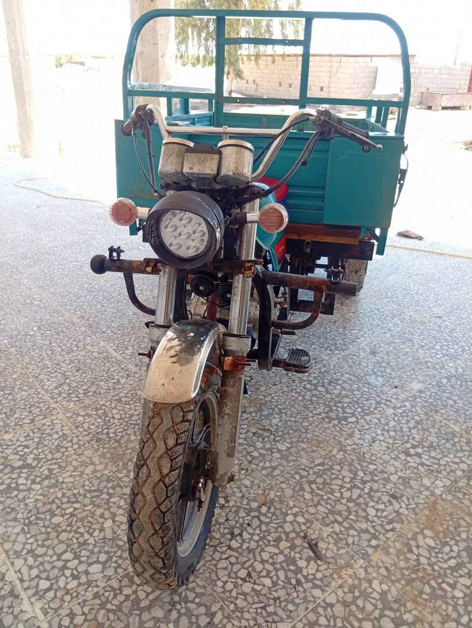 ستوته موديل 22 اوراق اصوله باسمي من المعرض ماخذها وقبه وشاصي محرك مقفولات كفاله عامه   1800 مكانها مستشفى التركي بالحر
مكلف بنشر رقم صاحب ستوته 👈👈 ***********
