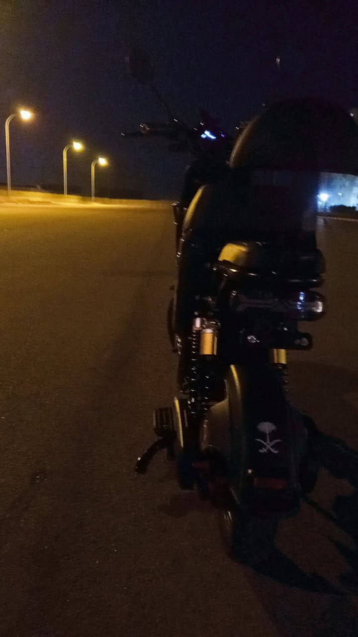 السلام عليكم دراجه شحن للبيع r9 كلشي شغال بيهه
بسعر 450وبييه مجال مكاني بسمايه ***********
