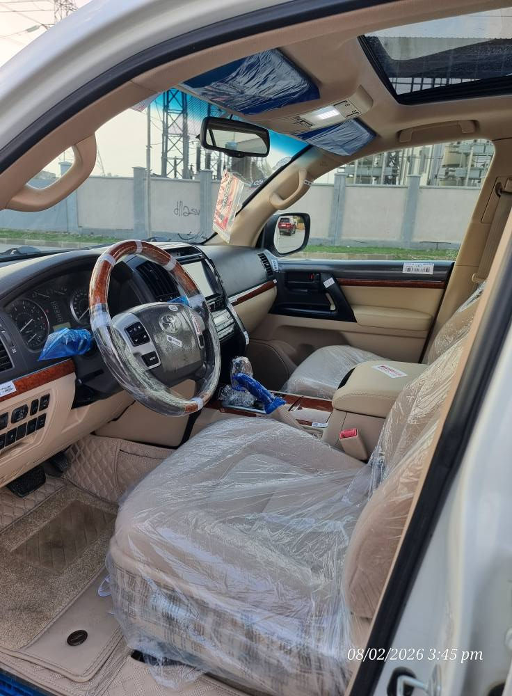 لاند گرۆز مودیل 2013 gxr فول مواسەفات جیهانی دەرەجە یەک بئ سارد بێ بۆیاغ مەکینەی نەکراوەتەوە بە شەرت بێ شوخت بێ چال سەنەوی نوێیە تحویل  غرامە بە شەرت چوار تایەی لۆکی لە ژێرە كويسينجاك, أربيل


**إذا كنت صاحب هذا الإعلان وتريد حذفه لأي سبب، رجاءا أرسل رسالة إلى الدعم الفني**