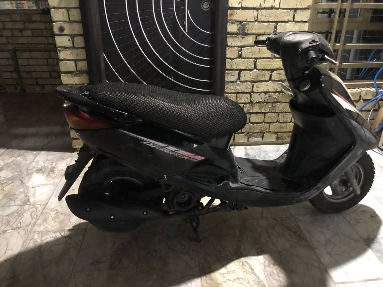 سلام عليكم دراجه بريز اخت لجديده. مبدل لبجم لمامي  مكينه. تخبل صافي لا صوت ولا تبخير  
مكاني بغداد الحريه رقم ***********
سعر 550وبيها مجال بصيط
