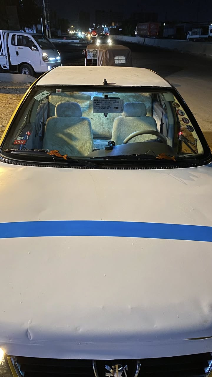 السلام عليكم بيجو لميس 12 السياره بلاديه مكفوله من التبديل والصبغ صدر امامي جديد دوشمه جديده بيها نواقص بسيطه مكاني الزعفرانيه ***********
