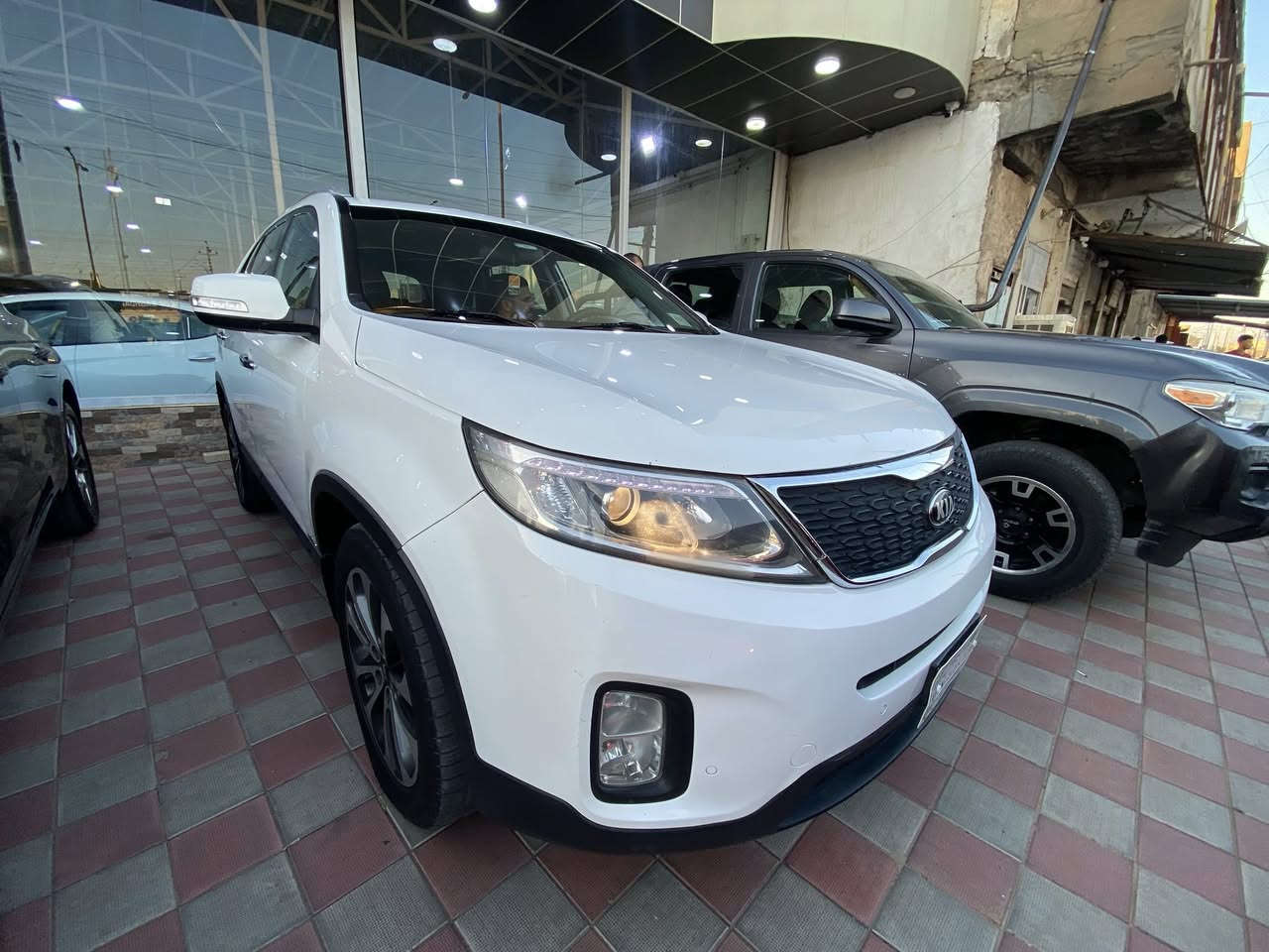 ﷽
سورنتو / سورينتوا / SORENTO

2013 > شكل 14 خليجي

 6 سلندر / 3.500 دوش

بغداد انجليزي بـ إسمي

المواصفات نص فول

7 راكب

تبريد 3 قطع

حساسات امامي

حساسات خلفي

كاميرا

مايك اتصال

تحكم ستيرن 4 جهات

نظام ايكو

مري شفط

اشاير مري

كشافات مع الاشارة

السيارة مكفولة ما عدا بــاب خلفي مصبوغ بدون داخل وبعض الرصعات الموضحة

محرك وگير خير من الله 

صدر وحدادية 80‎%‎

السعر ( 173 ورقة )

والشراي الما يتعب يدلل

مكانها بغداد / ابي غريب

*********** واتس
