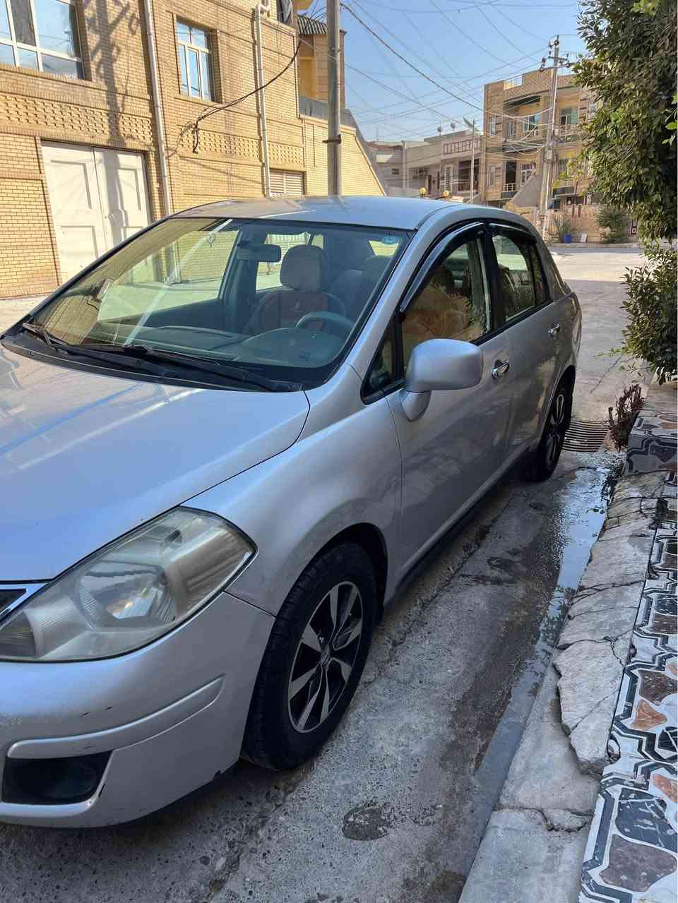 نیسان تێدا 2011 گێر ئۆتۆماتیک 
بؤياخ بستيك چه مه له قى لاى سايق 
بستيك ده رگاى پشتى سايق 
هەمووى بەشەرت 
مەكينه گێڕ كارەباى 
ته بريد گورم و سارد لەسەر سويچ

سەنەوى هه تامانگى 10/2026 تازەيه 
چوارتايەى لۆكى لەژيره
به بێ كالبونەوه

بۆ زانیاری زیاتر پەیوەندی بە خاوەنی 

*********** أربيل, العراق
