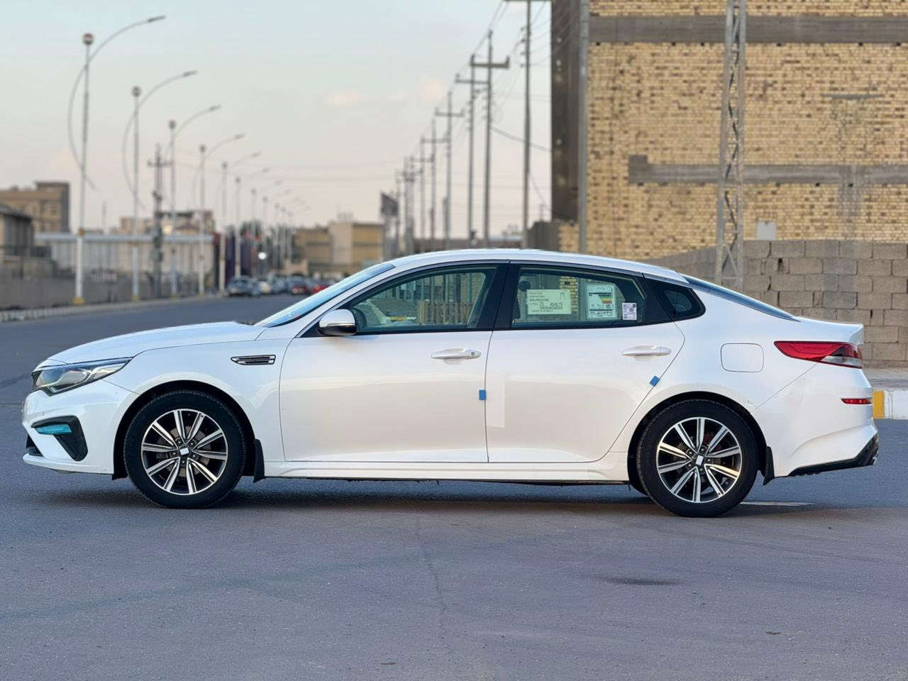 سياره كيا اوبتيما للبيع موديل 2019رقم بصره  تحويل مباشر حره
محرك 2400 دوش

تبريد قطعتين 

تخم تاير جديد

مري شفط 

اشاره ترحيب

حساسات أماميه وخلفيه

كشنات مخمل 

كامره.شاشه جبيره 

مكفوله كفاله عامه عامه

مكان السياره الناصريه المركز

اي استفسار ***********

السعر 190وبيها مجال
