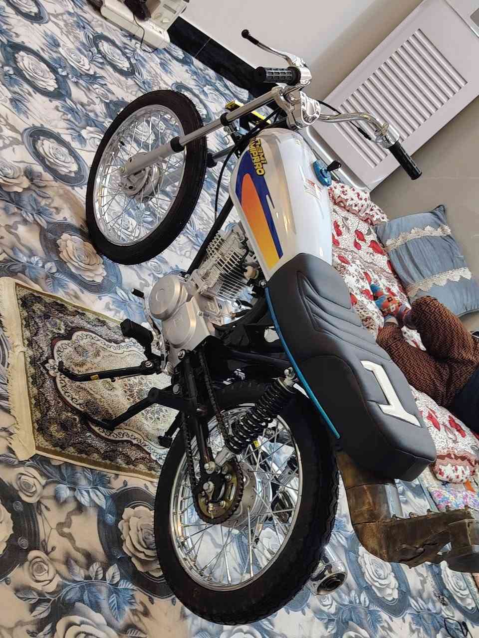 اسلام عليكم دراجه توه امعمره ثاني تبديله دهن صارله 26يوم  اوراق نضيفات نضيفات شاصيه 22 السعر 900


**إذا كنت صاحب هذا الإعلان وتريد حذفه لأي سبب، رجاءا أرسل رسالة إلى الدعم الفني**