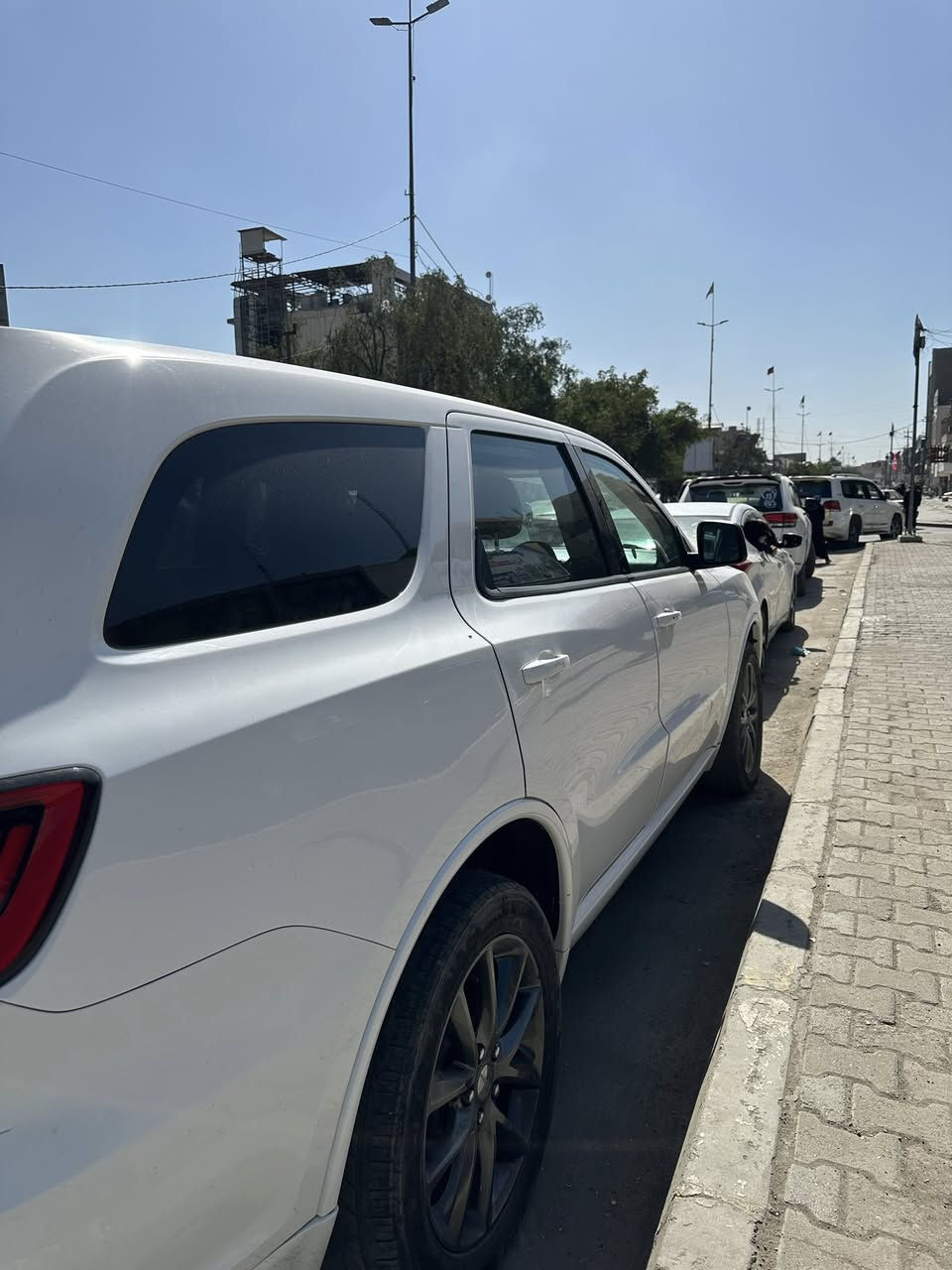 السلام عليكم
دورنكو 2018 وارد خليجي 
فئتها GT فووول مواصفات عدا الفتحة
كشن خرن/ تدفئه/ سترين هيتر/ وبعد هواي مواصفات معروفه مواصفات ال GT 
كلين تايتل بيها رصعة صغيره وشخط صغير جوه الباب 
السيارة جاهزه من كلشي داخل خارج حداديه محرك كير تشغل وتطلع 
عارضها ب 23.000 وبيها مجال بسيط حك الجية
ب اسمي تحويل ثاني يوم 
الرقم ***********
المكان  بغداد الجديدة
