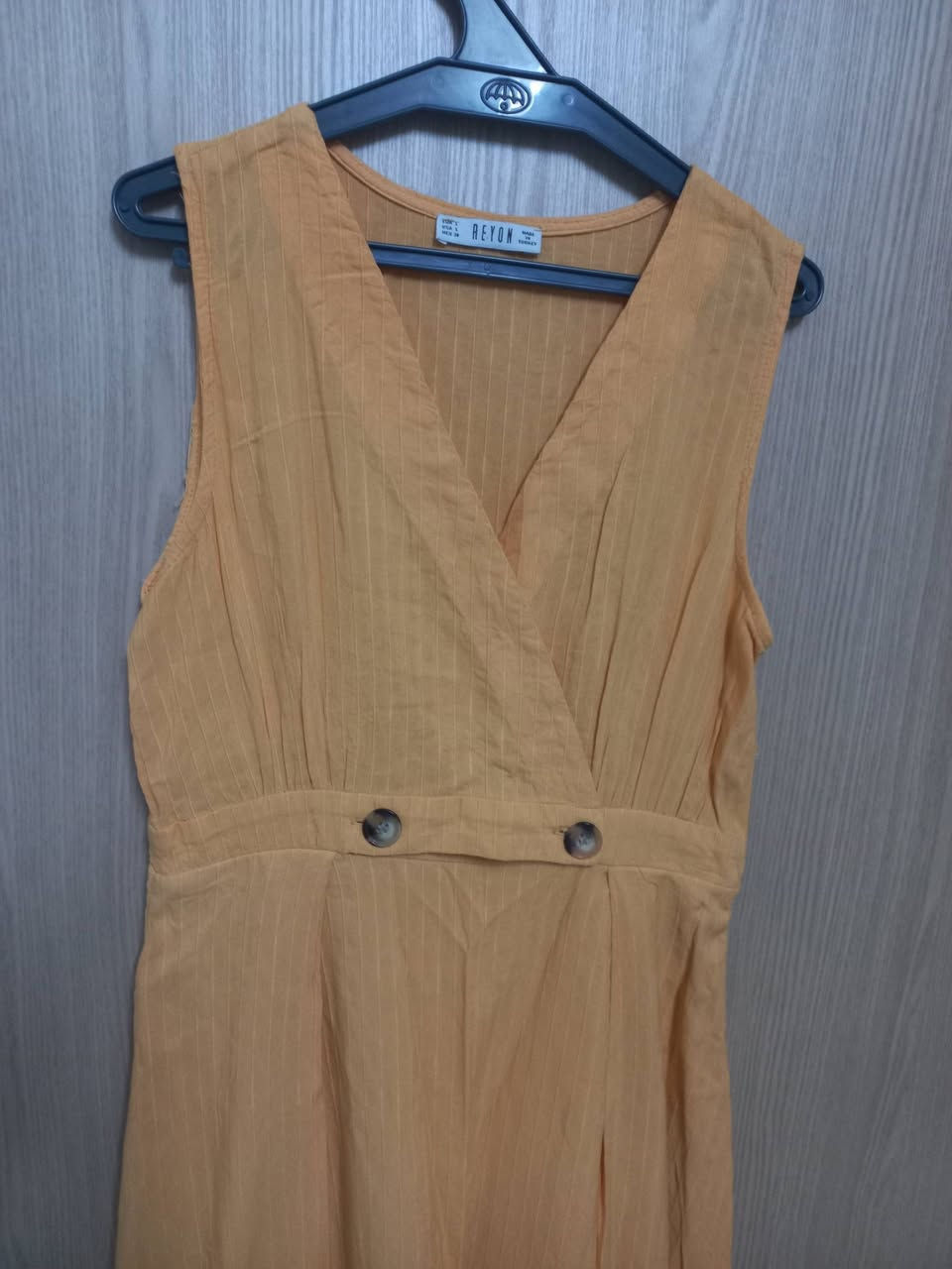 اي قطعة بلمنشور سعرهة ٥ ...الفساتين قياس ٤٠ والتنورة قياس ٣٨ والحذاء قياس ٤٠


**إذا كنت صاحب هذا الإعلان وتريد حذفه لأي سبب، رجاءا أرسل رسالة إلى الدعم الفني**