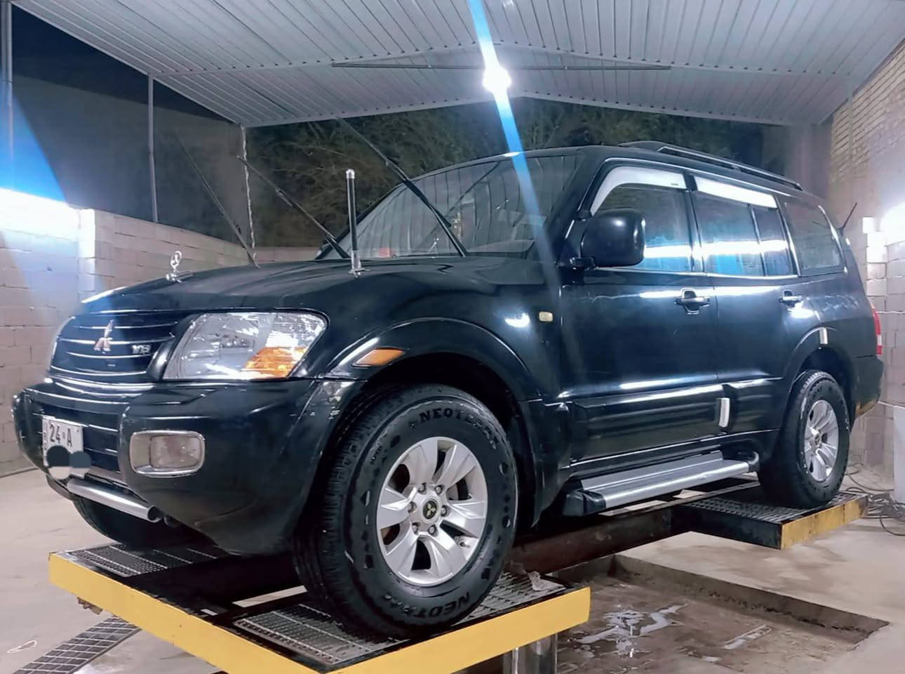 السلام عليكم باجيرو للبيع موديل 2001 محرك 3500 السياره مكفوله اي ضربه مابيها والبنيد مضروب فابيوم السعر 75 العنوان بغداد التاجي سبع البور ورقم الهاتف   ***********.  ***********
