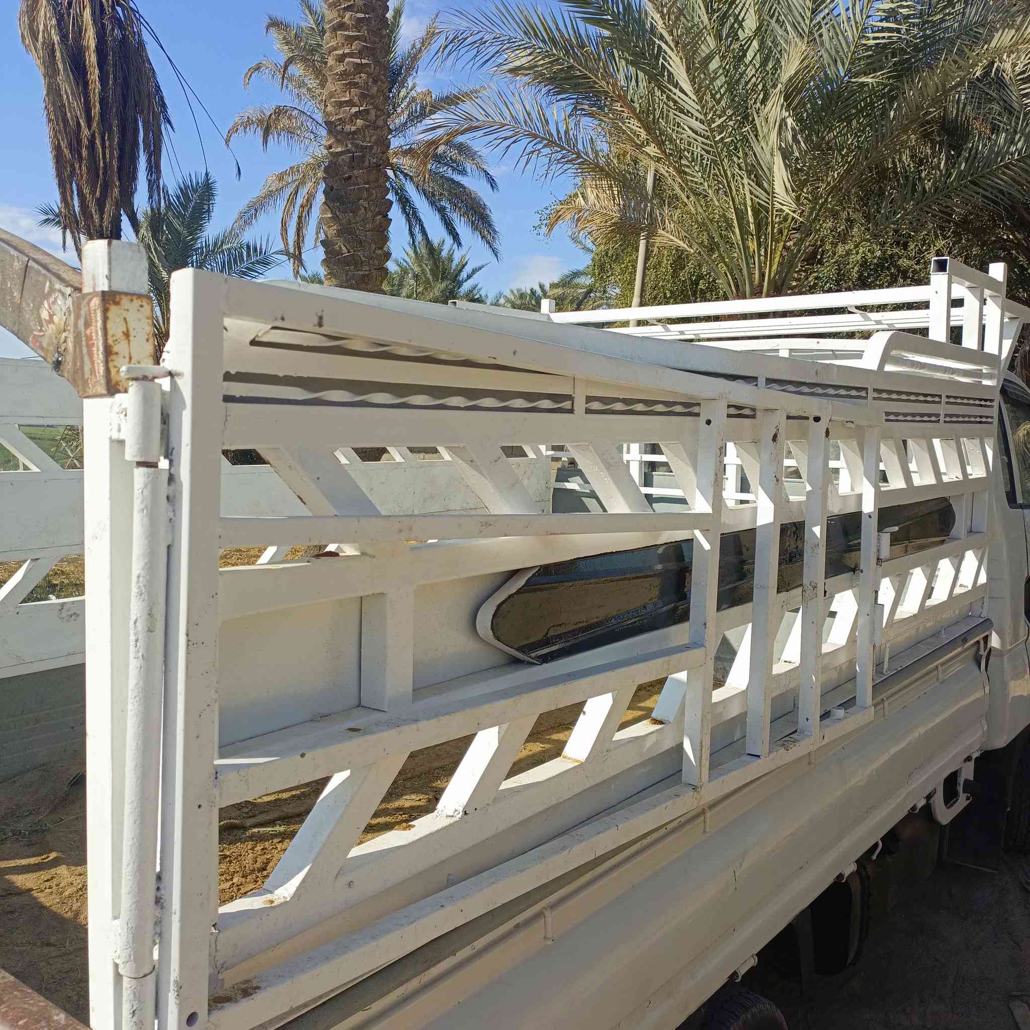 متاح محجر للبيع السعر ٣٠٠ وبي مجال للستفسار الاتصال ***********
غير متواجد عل فيس
