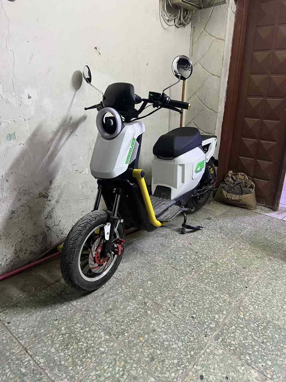 السلام عليكم عندي درجة شحن بيع F3 بغداد بطارية جديد 5 2026 السعر 550 بيع أو يراوس شراي تصل رقم ***********
