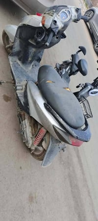 سكنس نثيه110ياباني  شغالة ابيع كوم حديد 275بي مجال بسيط بلديات الصحفيي...