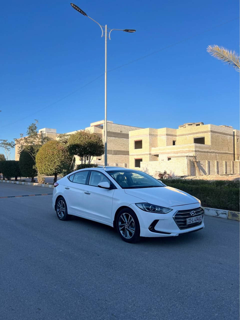 النترا 2017 وارد خليجي فول مواصفات السعر 135 وبيه مجال 
بيه مكانين صبغ بسيطات وناشر الصبغ ويه الصور سياره رقمه اربيل دولي سنويه ورقم جدد موجوده بنجف  *********** النجف, العراق
