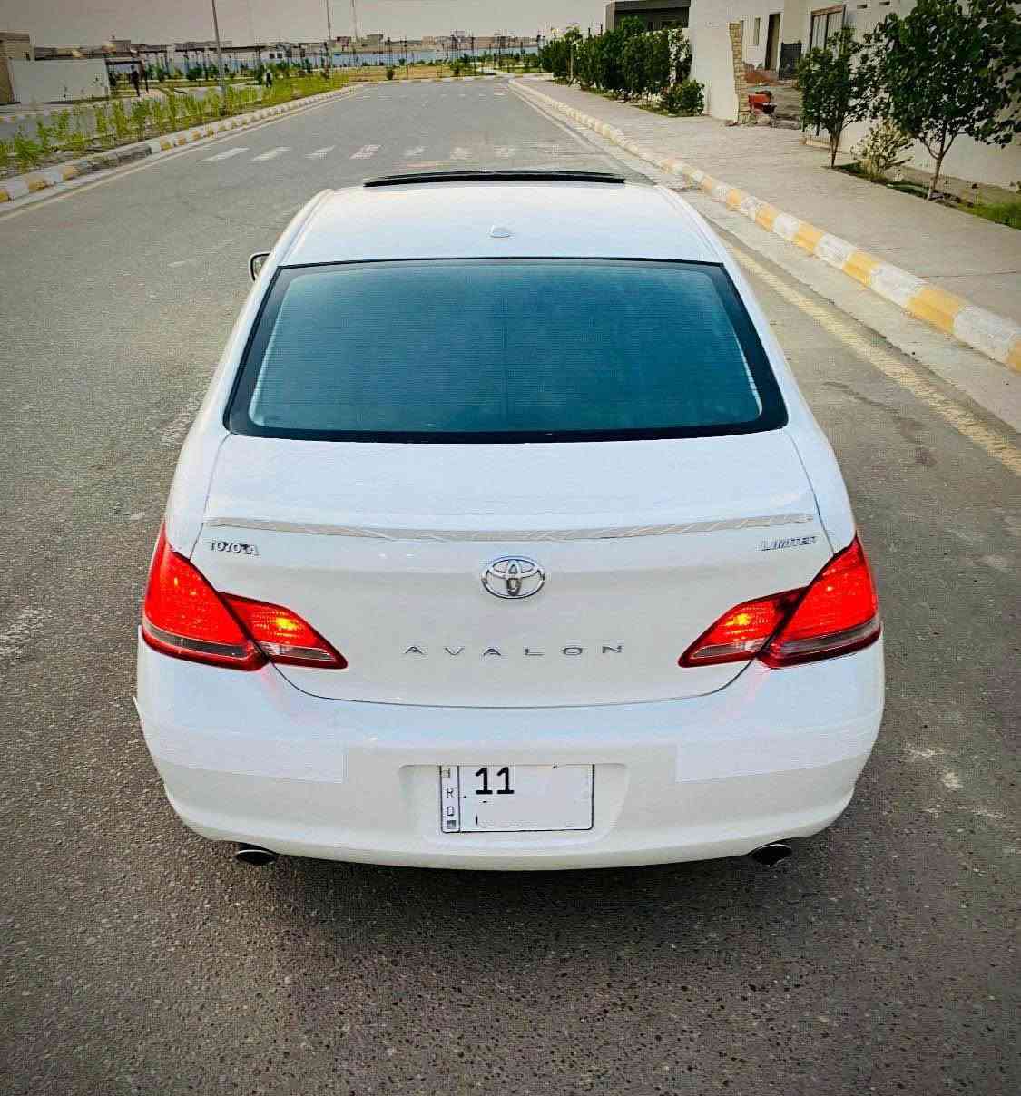 #toyota_ افلون 2010 خليجي فول مواصفات لمتد
فتحه سقف
سته بصمات 
مكينه 6 سلندر  3500
نقطه عمياء دخول ذكي 
كشنات جلد + كهرباء 
الكشن الخلفي متحرك
كشنات تدفئة وتبريد
اشاير بل مري 
منظومة زنون فول 
خمسة ويل كب كروم  ( مع تايرات جدد انتاج 2026 ) 
حدادية مع منظومة بانزين وراديترات جدد 
مسجل سيدي جنجر سته أقراص
+شاشه كبيره بلاد شاشه أعطال
بيها بابين صبغ والجاملغ الامامي مفتوح جهة السائق
السعر 130 وبيها مجال 
مكان السيارة: الديوانية المركز 
*********** ديوانية, القادسية
