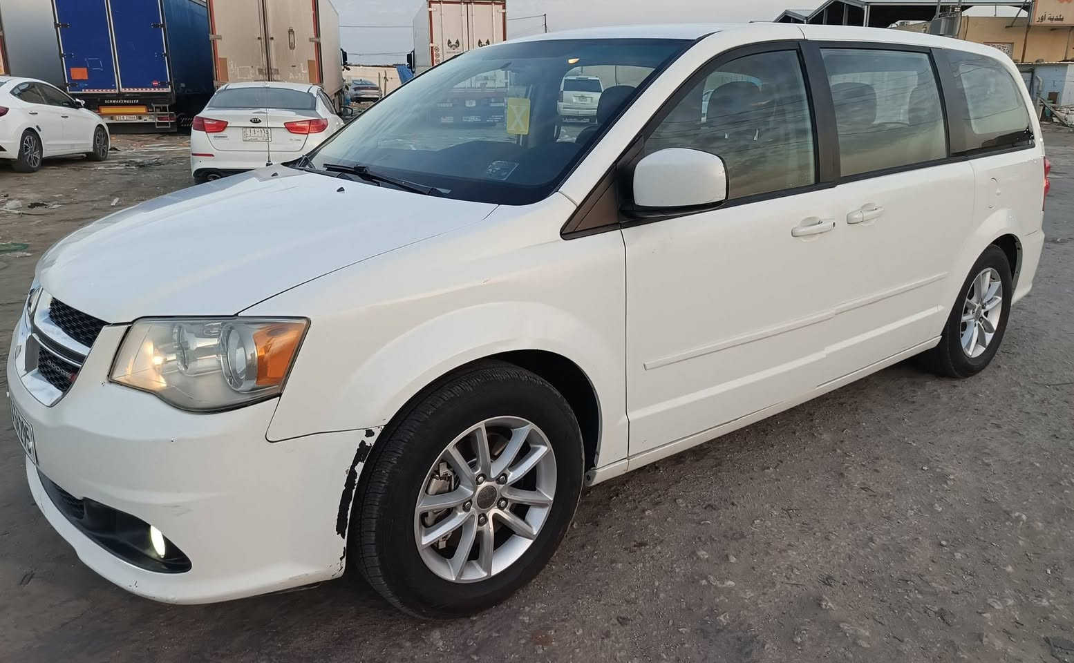 سلام عليكم
دوج كرفان للبيع  2013 
تحكيم شاشه ستيرن
تبريد 3 قطع 
جام كهربائي
لايتات زنون
حديدية جديده 100/100 
كير مكينه جدد 100/100 
بسمي رقم نكليزي الجديد 
سعرها 130 وبيها مجال مكان السياره الناصرية 
الاتصال ***********
