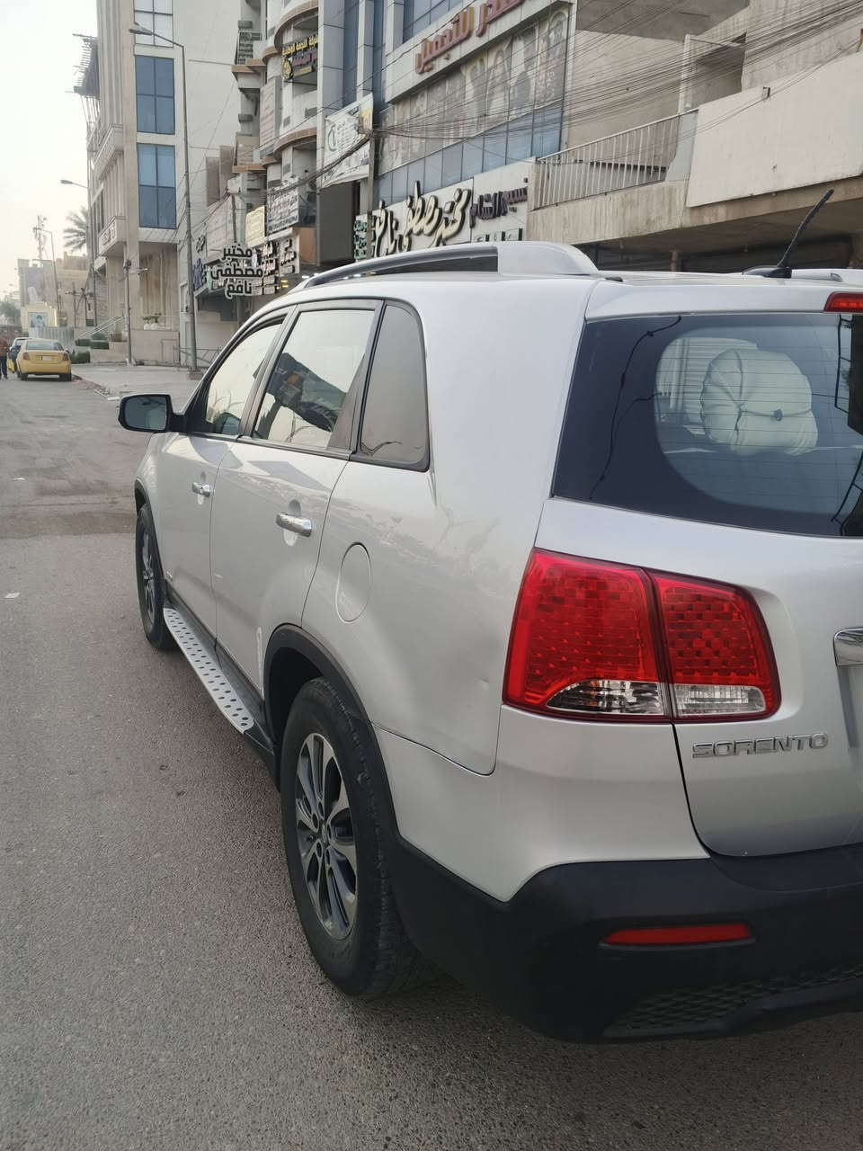 السلام عليكم ورحمه الله وبركاته..
السعر ١٥٥ بي مجال بسيط جدا..
سورينتو ٢٠١٢ كفاله عامه حتى الدعاميات 
رقم هزه سنوية تحويل مباشر..
ماشية ١٧٠ سيارة جاهزة من كلشي 
نضيفه وما عايزه ربع دينار 
ستة سلندر سبعه راكب..
سيارة مو نضيفه جديده بمعنى الكلمه..
الشراي يتصل 
***********
