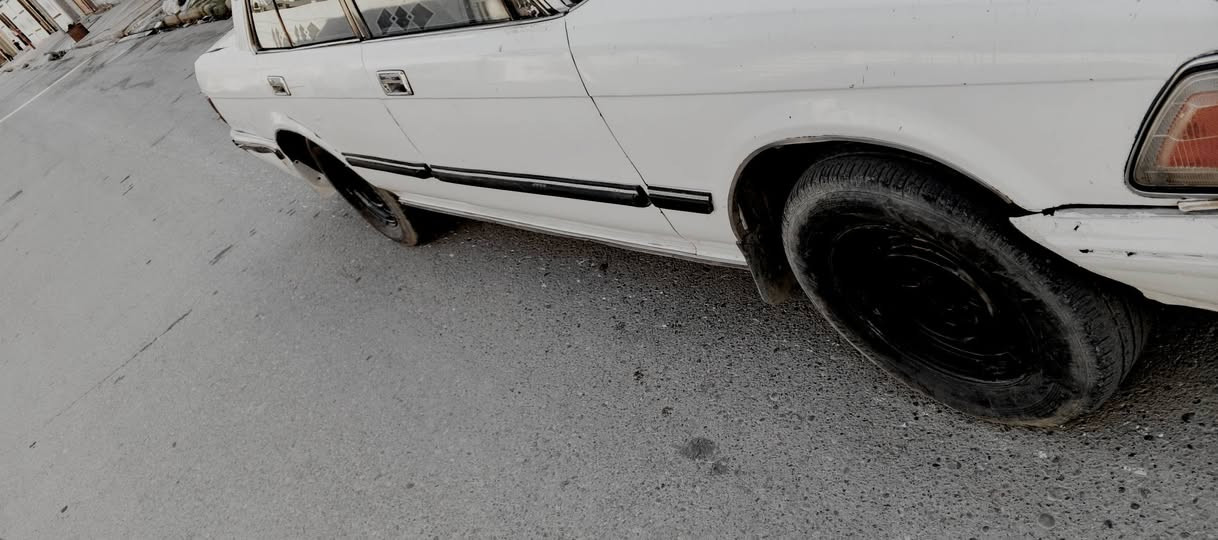 السعر 25 بها مجال 
.
السانويه والارقام واجه 
.
وكاله من الوكيل 
.
شرعي بالعوينات 
.
محرك جديد 
.
جير جديد 
.
تخم جديد 
.
طائرات نص عمار 
.
باتري جديد 
.
سياره درجه اولى ما تصرف عليها ولا ربع 
.
اي استفسار يمكنك الاتصال على الرقم
 .
***********
.
***********
.
واسفين على الايتاله
