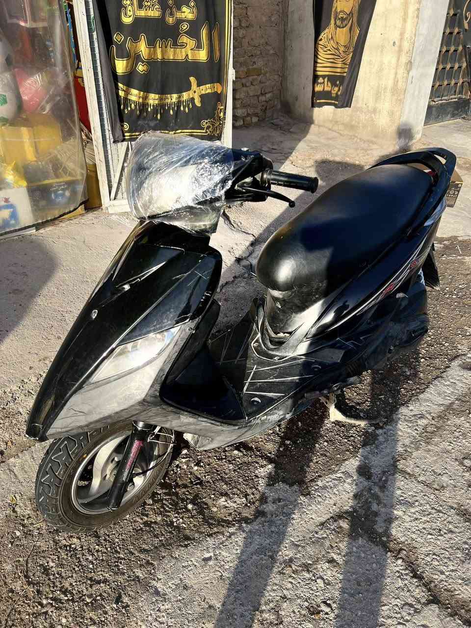 سلام عليكم دراجه ماكس ثعلب نظيفه نكرة سلف ومابيها نقص حمد لله  ٤٥٠ مجالهه حك جيتك 
رقمي ***********
