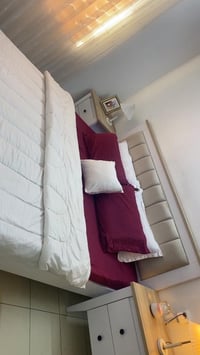 عندي جرباية نفرين نظيفة كلش مع كومدياتها مع دوشكها للبيع الجاد فقط يتص...