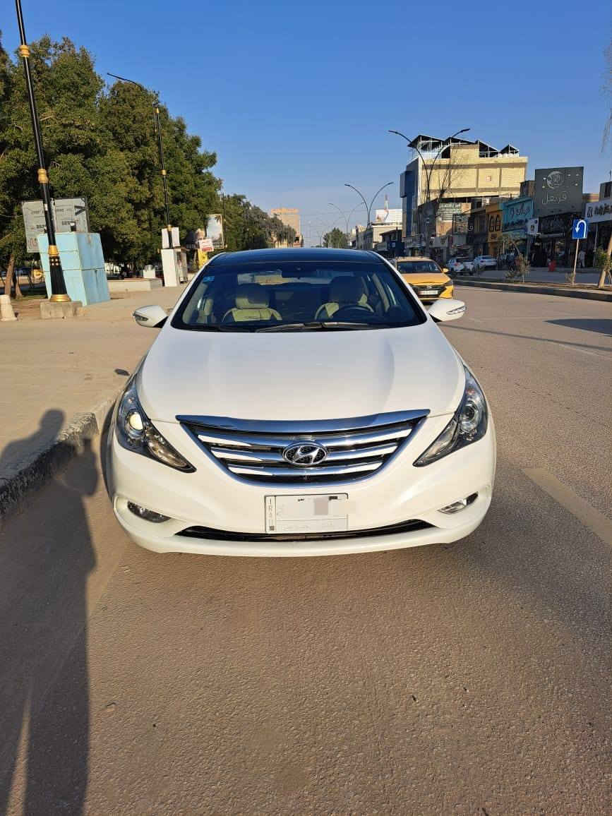 السلام عليكم 
سوناتا 2011 خليجية 
رقم بغداد مشروع وطني 
سنوية مجددة لل 2028 
مكينة دوش 2400 
مكينة وكير وحدادية مكفولات 
تبريد ممتاز 
السيارة فول مواصفات 
السعر(((113))) وبي مجال 
مكان السيارة الحلة 
للاستفسار الاتصال على
*********** حلة, بابل
