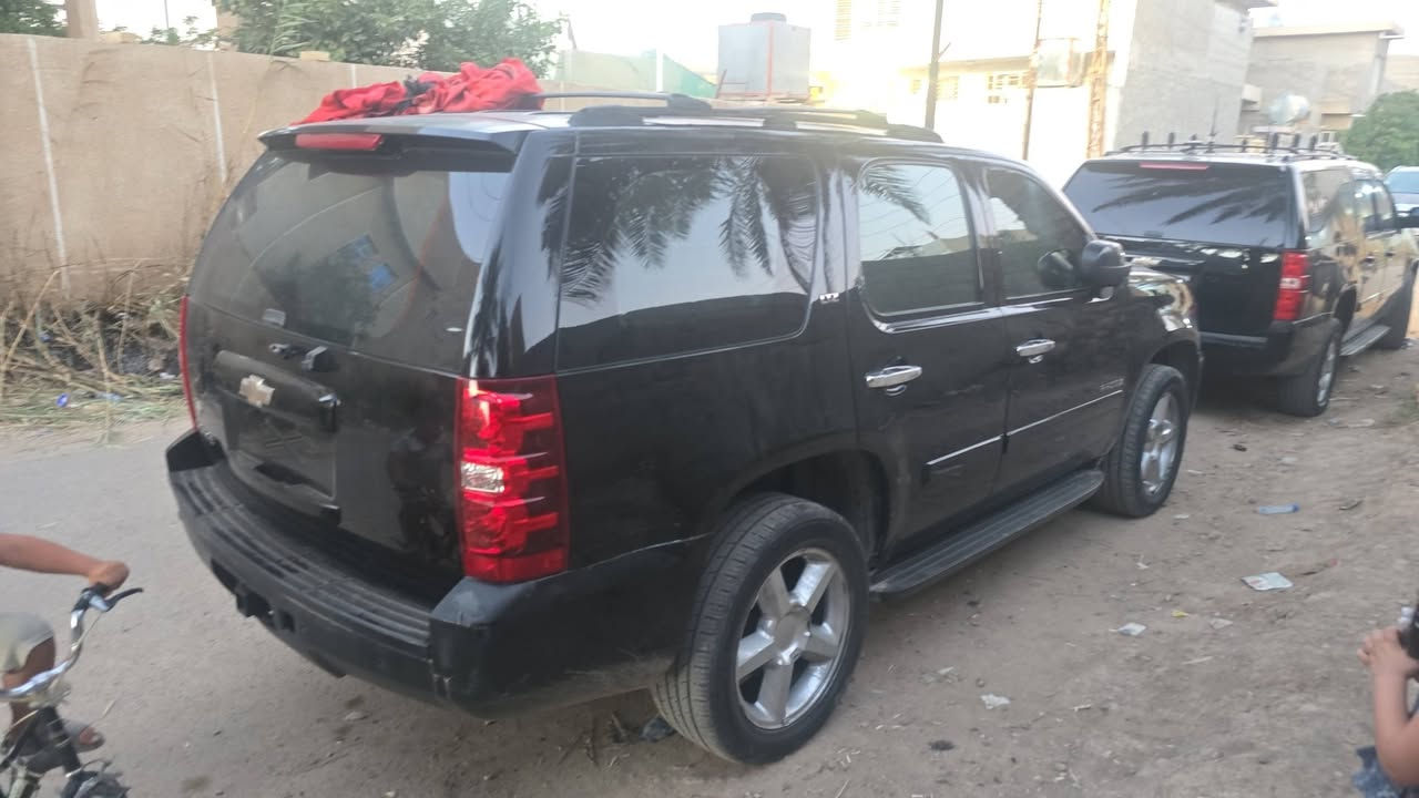 ااسلام عليكم تاهو 2008LTZ بيها، 4قطع صبغ شرط بدون ضربه معامله كامله فقط تدفع الكمرك ييها رقم ديالى السياره كلش نضيفه نقصها فقط صدر تعبان ومعاملتها باسمي كير محرك جدد سعرها 110قفل مكان السياره محافظه ديالى للاستفسار ***********
