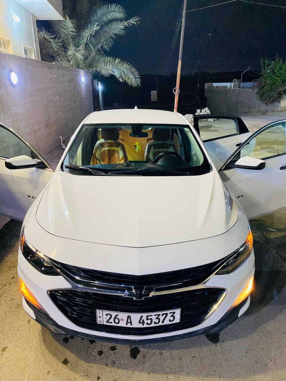 السلام عليكم 

 ماليبو موديل 22 المحرك 1500 تيربو السيارة تبديل جاملغ الايسر اصلي مع الدعامية فقط مكفولة كاملة من كلشي السيارة جديدة السعر ١٣٣ وبيها مجال تحويل ايمت ما تريد ***********
